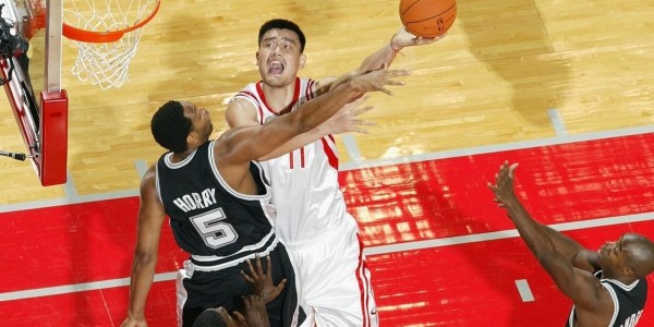 罗伯特-霍里：频繁的国家队比赛使得姚明的NBA生涯早早结束